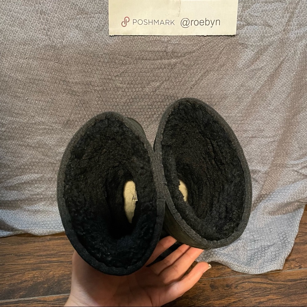 Black UGG classic tall boots - Picture 7 of 7